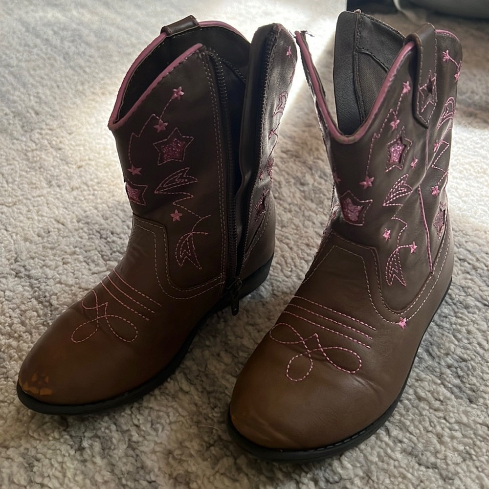 Kid’s cowboy boots